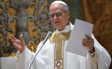 “QUE LA IGLESIA SEA LA FAMILIA DE TODAS LAS PERSONAS QUE SE QUEDARON AL MARGEN DEL CAMINO” | Papa León